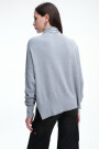 SWEATER CUELLO Gris