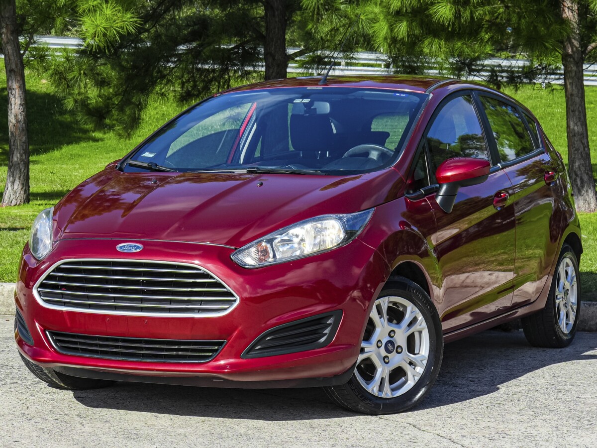 Ford Fiesta S 1.6 Extra Full | Permuta / Financia Ford Fiesta S 1.6 Extra Full | Permuta / Financia