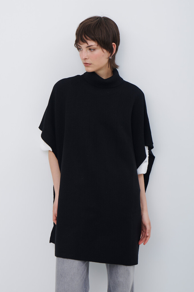 PONCHO ROMPEVIENTO NEGRO
