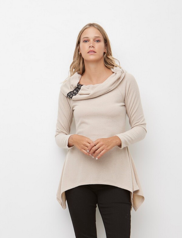 Buzo Cuello Volcado BEIGE