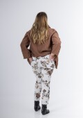 Pantalón babucha de lycra estampado importado de italia Pantalón babucha de lycra estampado importado de italia blanco
