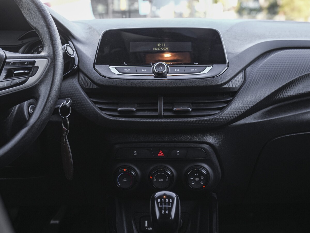 Chevrolet Onix LS 1.2 Extra Full Con Ficha Oficial 2022 Chevrolet Onix LS 1.2 Extra Full Con Ficha Oficial 2022