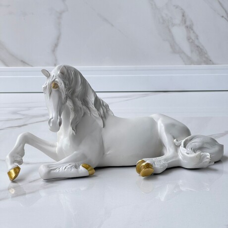 Escultura Unicornio Resina Alto 15cm x Largo 33cm x Ancho 16cm Escultura Unicornio Resina Alto 15cm x Largo 33cm x Ancho 16cm