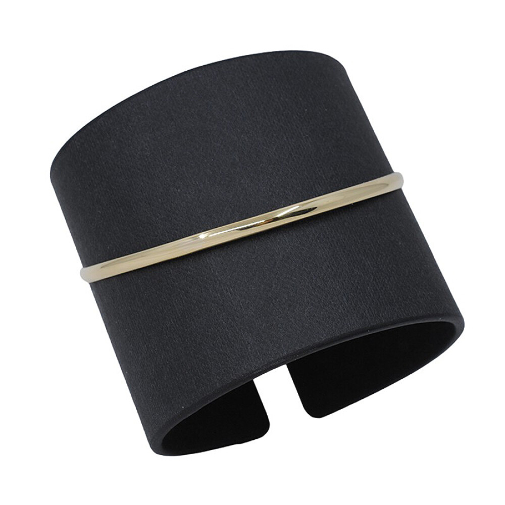 Pulsera Esclava Bombe En Oro 18K. Diametro 5,5 Cm Pulsera Esclava Bombe En Oro 18K. Diametro 5,5 Cm
