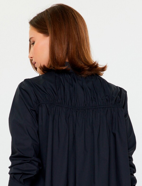Camisa Bordada & Frunces NEGRO