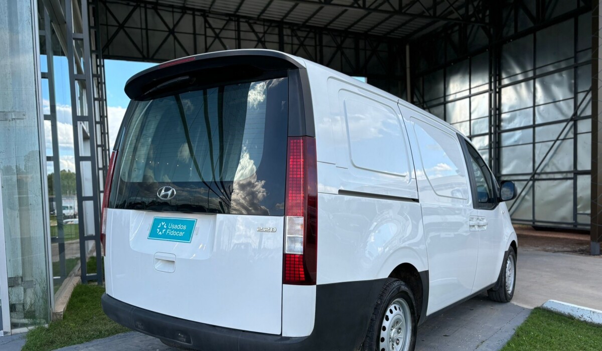 Hyundai H1 Staria Furgon 2.2 Diesel - 2022 Hyundai H1 Staria Furgon 2.2 Diesel - 2022