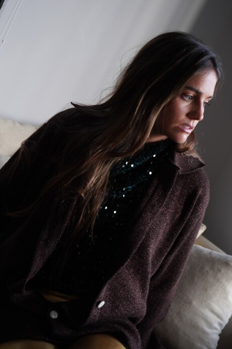 Glow Shirt Chocolate