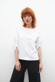 Remera escote bote con mangas de poplin blanco