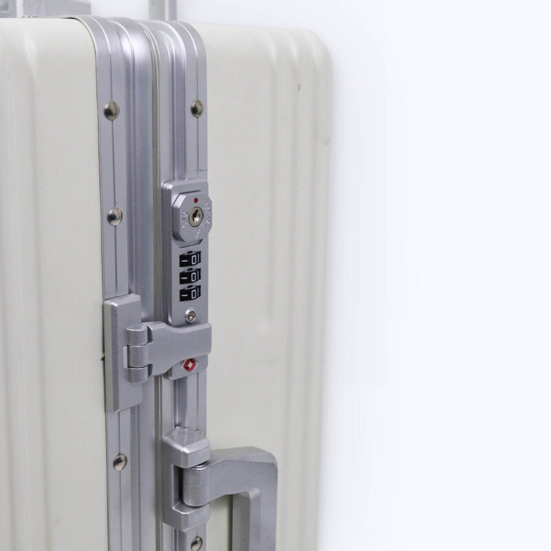 MALETA PLAST MARFIL C/CODIGO Unica