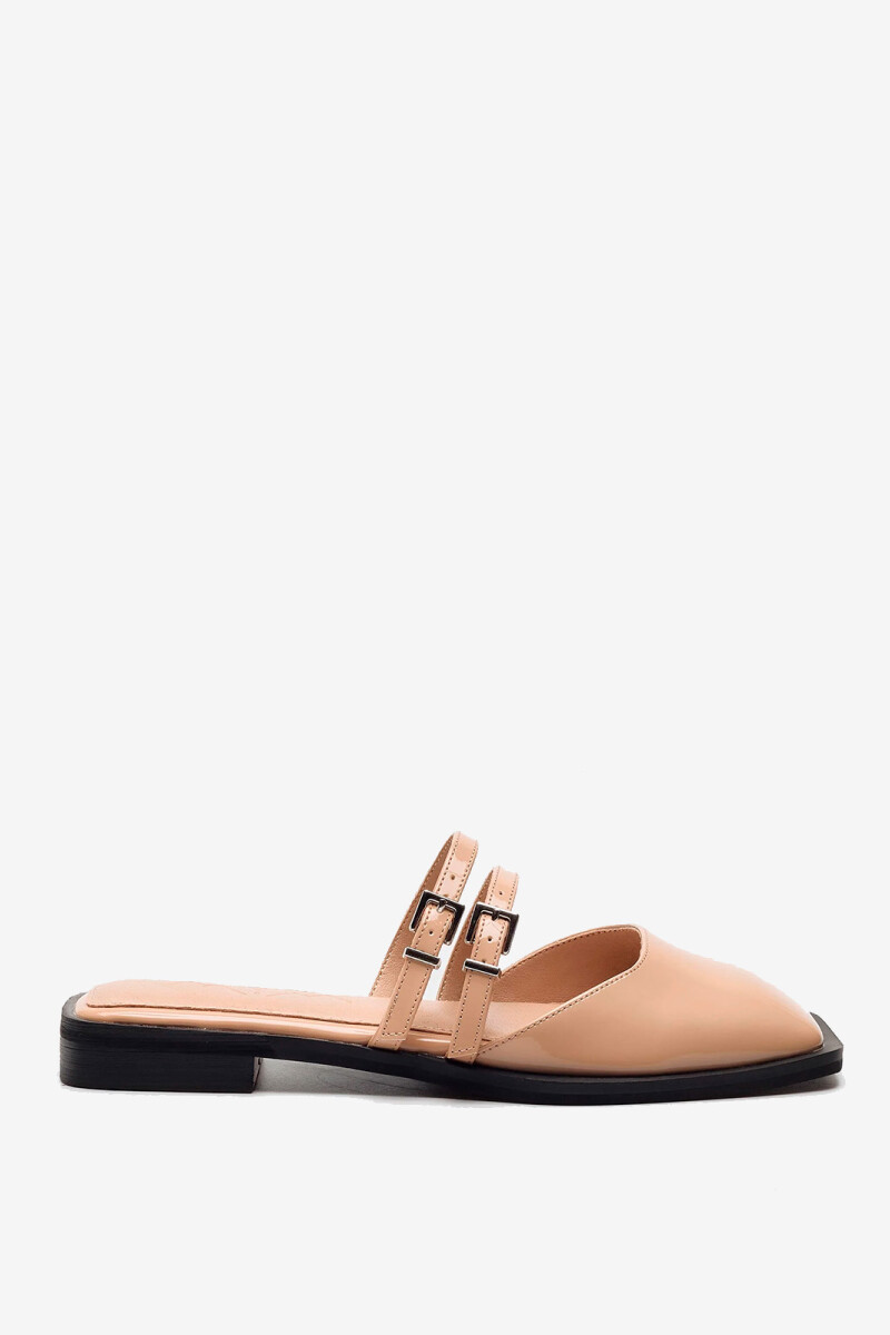 MARE MULE Nude