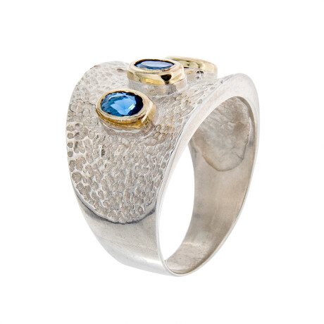 Anillo de plata 925, double en oro 18 ktes y circonias. Anillo de plata 925, double en oro 18 ktes y circonias.