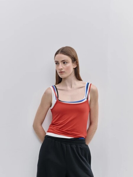 MUSCULOSA P.CAKE TULIPAN ROJO
