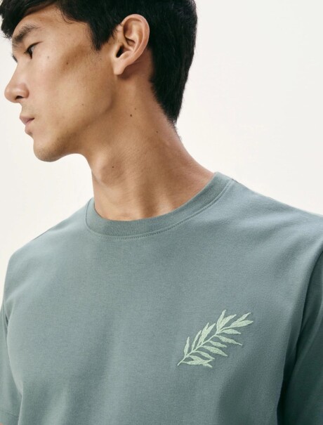 CAMISETA CON ESTAMPA MODELO REGULAR VERDE