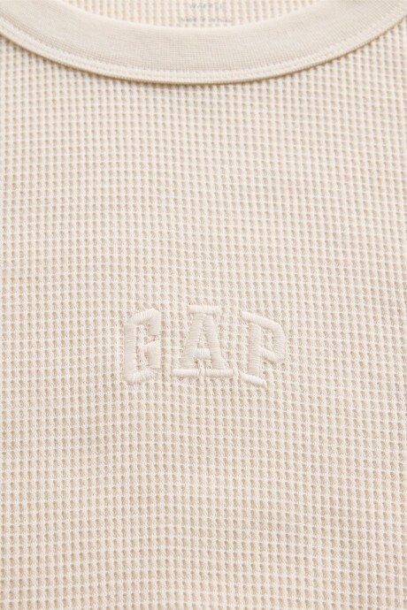 Remera Waffle Manga Larga Logo Gap Hombre Chino
