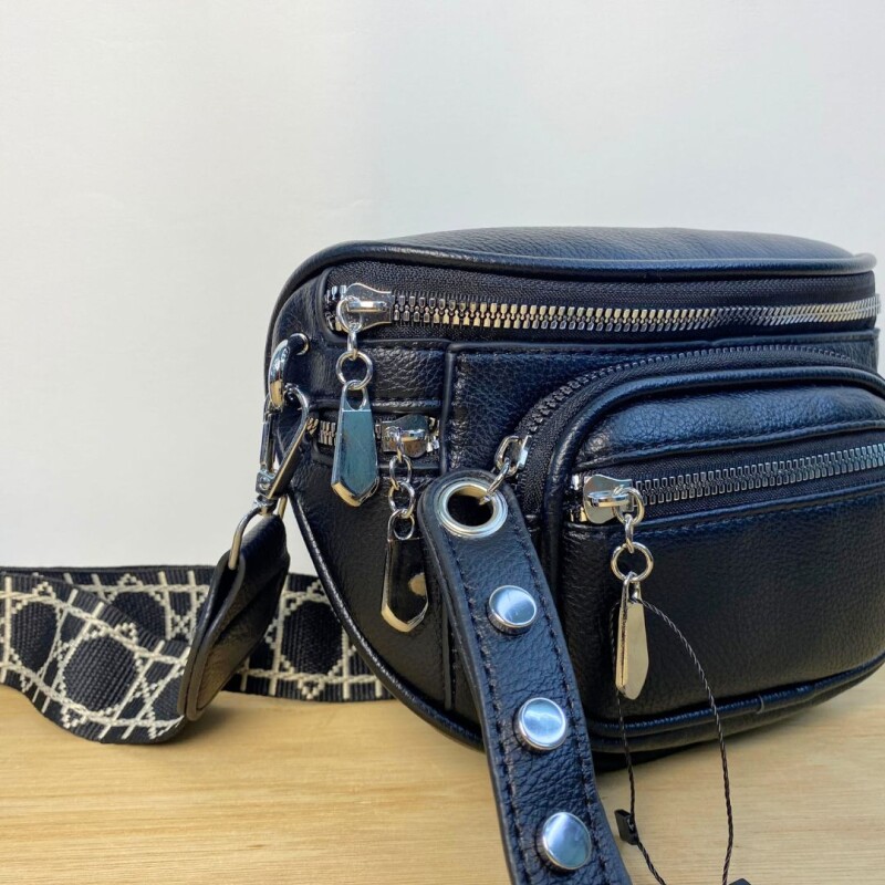 Riñonera Cuerina Rocker Wanna Negro