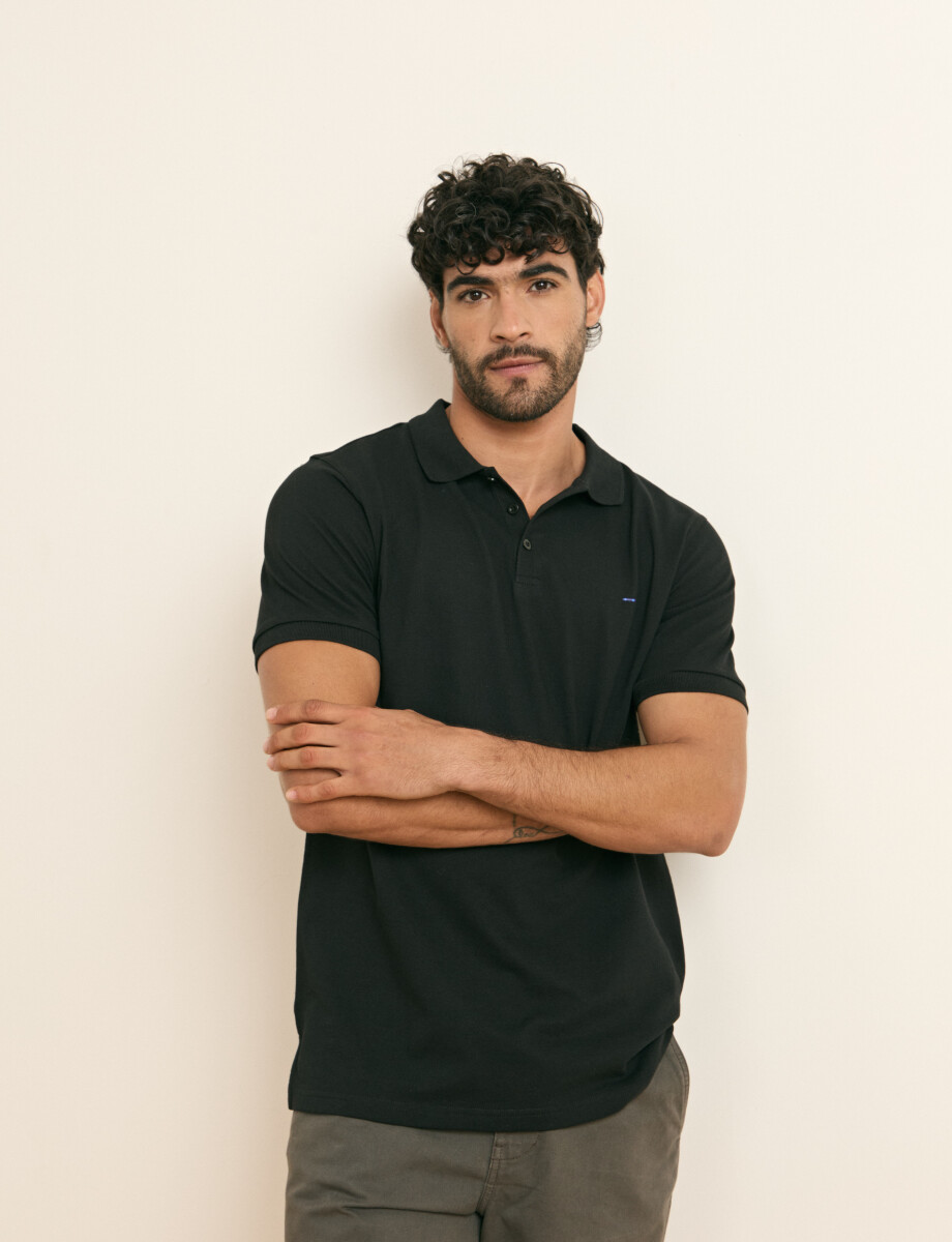 520752 REMERA HARRINGTON LABEL Negro