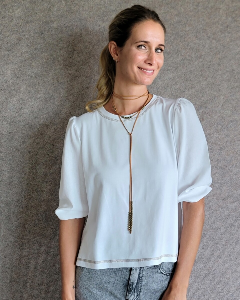 Remera Rose - Blanco pespunte beige 