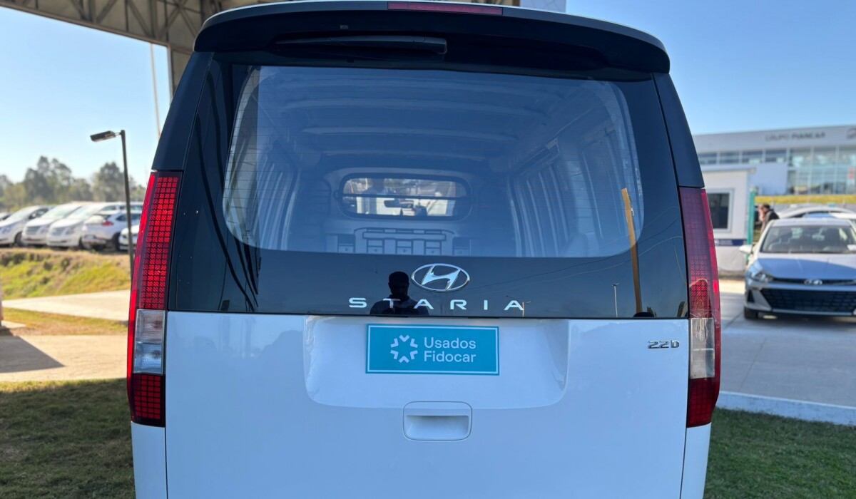 Hyundai H1 Staria Furgon 2.2 Diesel - 2023 Hyundai H1 Staria Furgon 2.2 Diesel - 2023