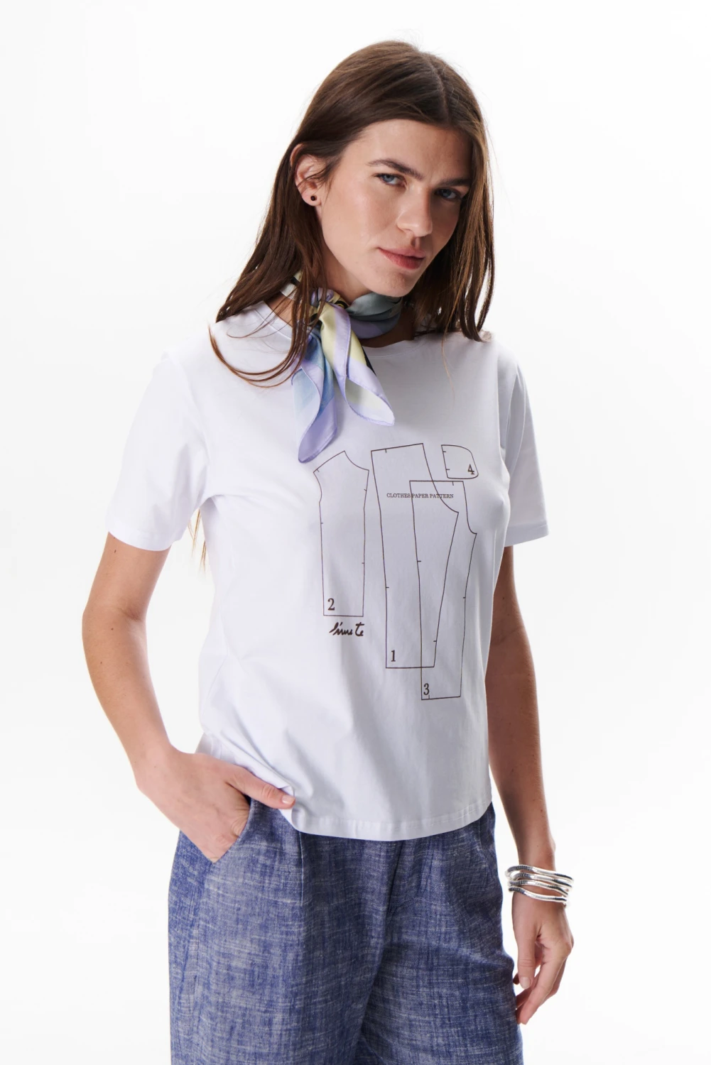 REMERA MOLDES