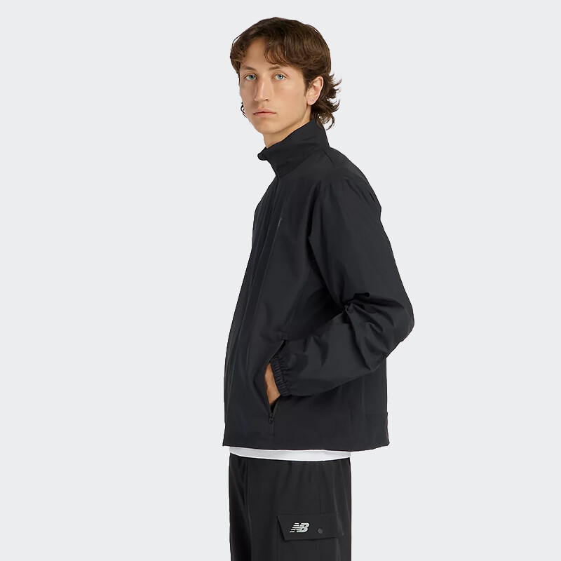 Campera New Balance Fast Days Negro