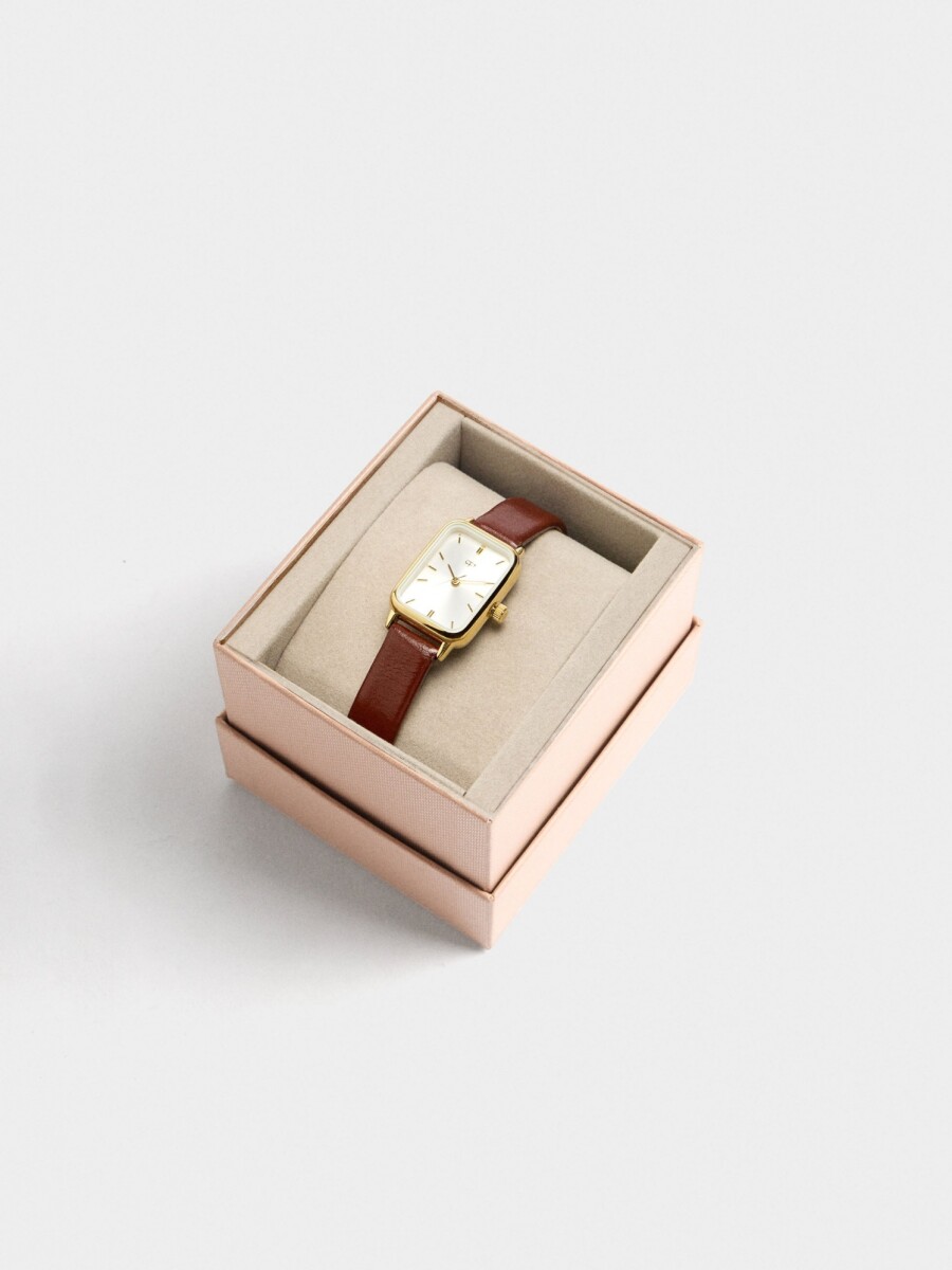 Reloj Cuadrado Pulsera Com Textura marron
