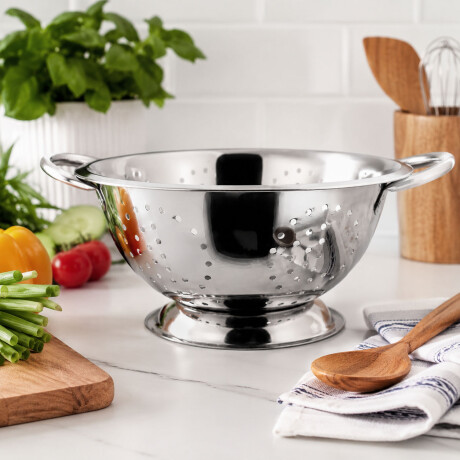 Colador Escurridor para Cocina de 24Cm en Acero Mate Plateado