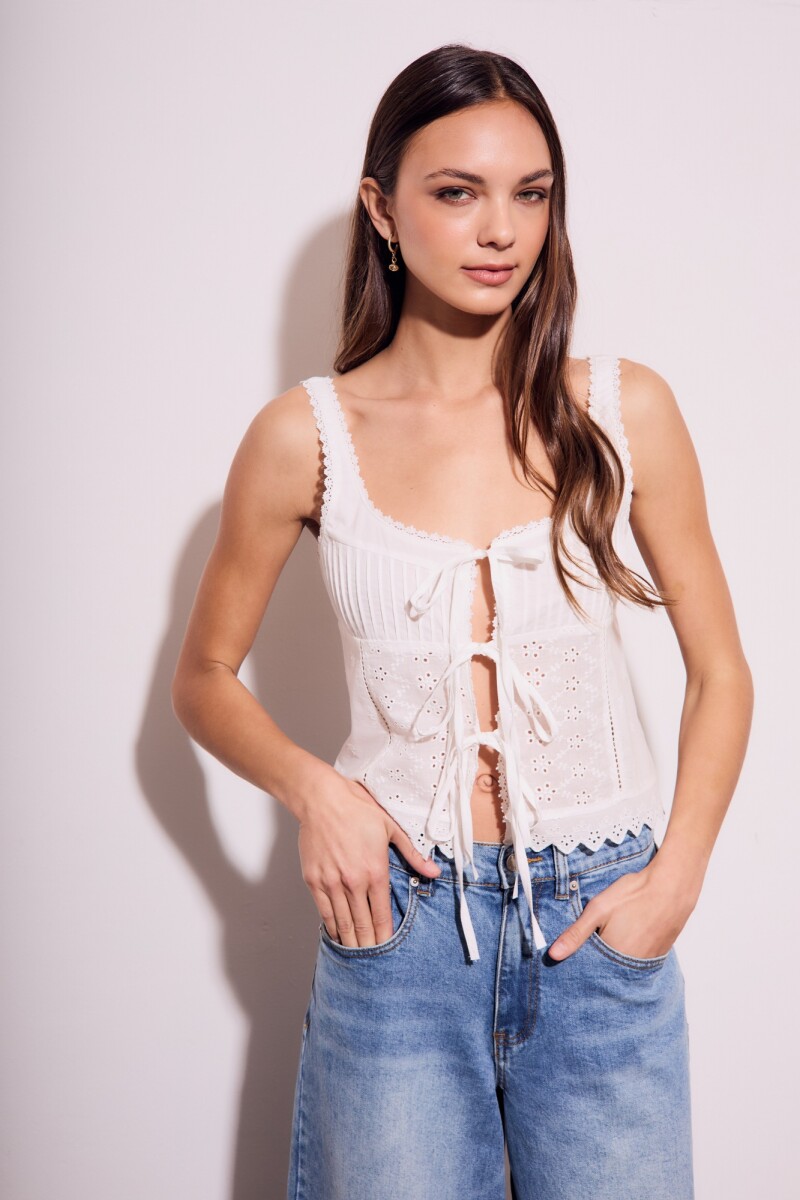 Blusa Alforzas Bordados 0ff White