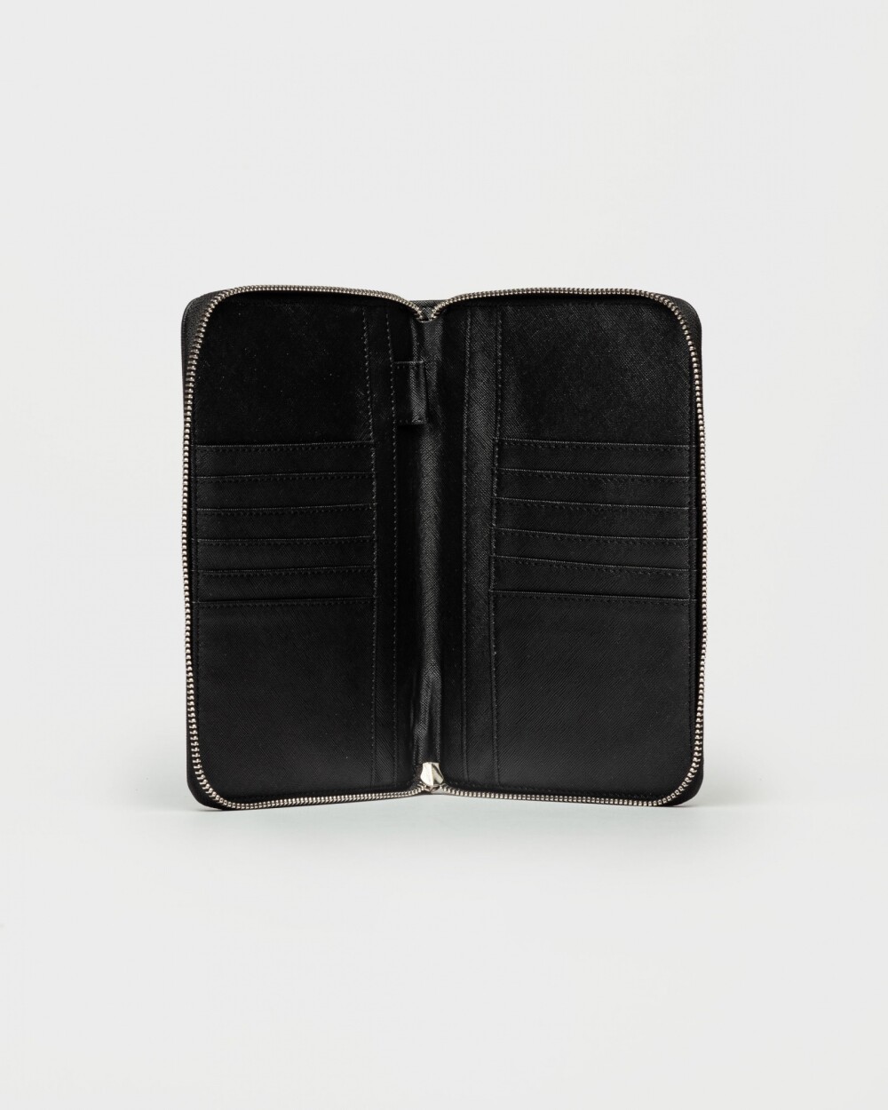 Billetera Travel en Efecto Cuero Saffiano Negro