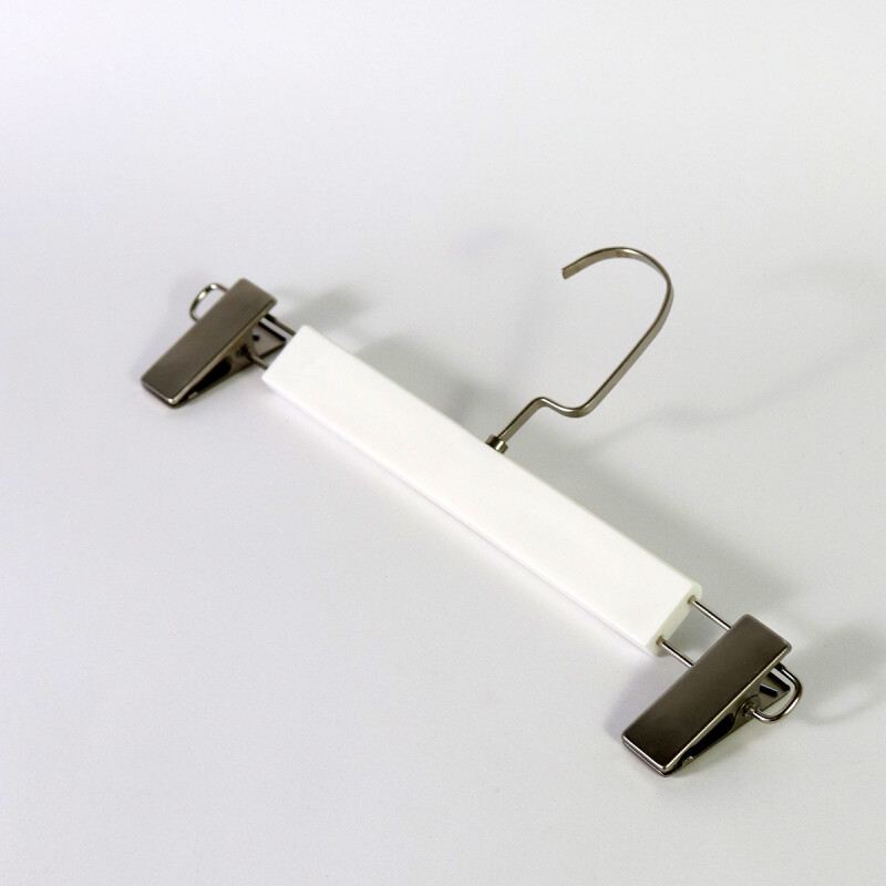 PERCHA BLANCO C/GANCHO 32X12.5CM 3PZAS Unica