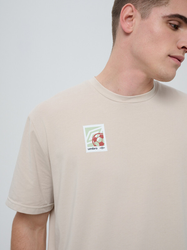 REMERA STAMP Umbro Hombre 00b