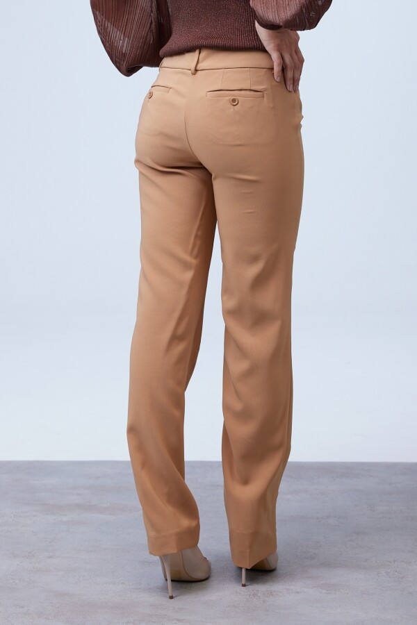Pantalon De Vestir TOSTADO