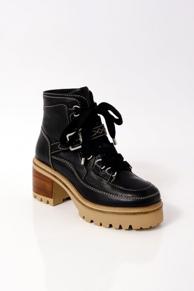 BOTA JASPER HIKER Negro
