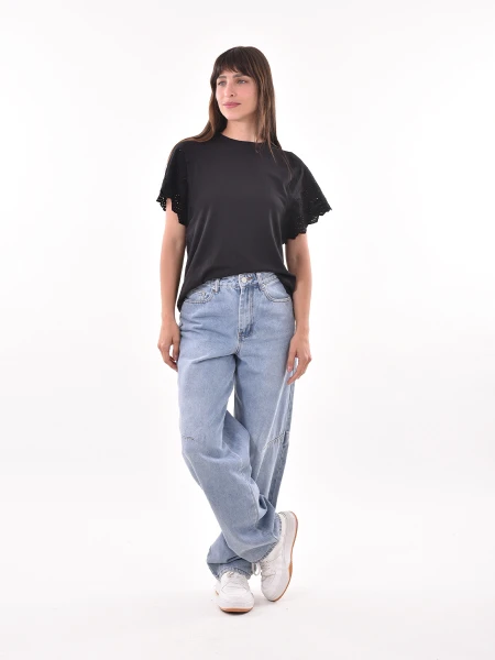 REMERA BUTTERFLY NEGRO
