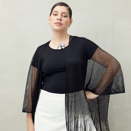 PONCHO SAVIA Negro