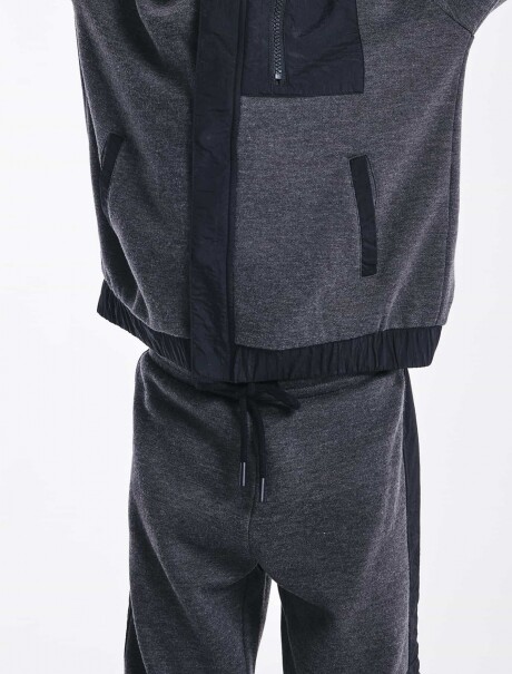 PANTALÓN DE FELPA INFANTIL - GRIS GRIS