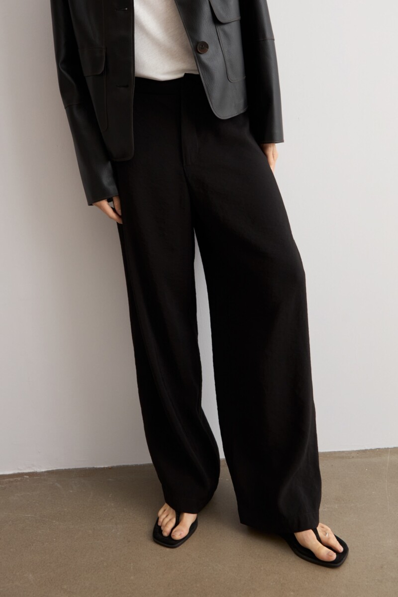 Pantalon recto negro