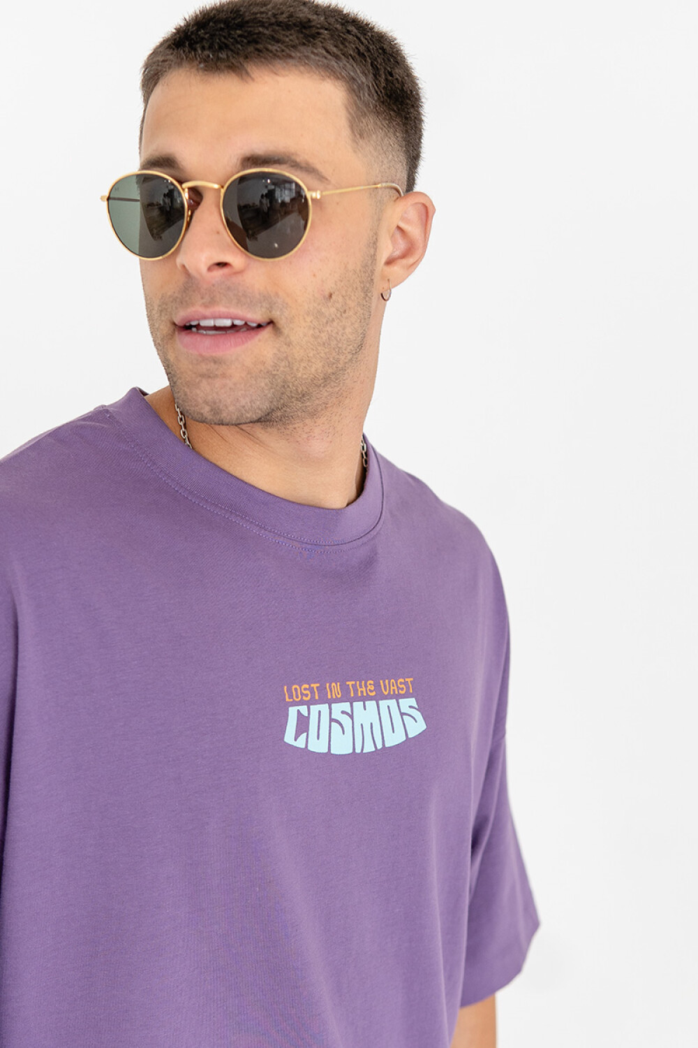 Remera Pulau Cosmos Violeta