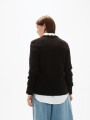Sweater Taurin Negro