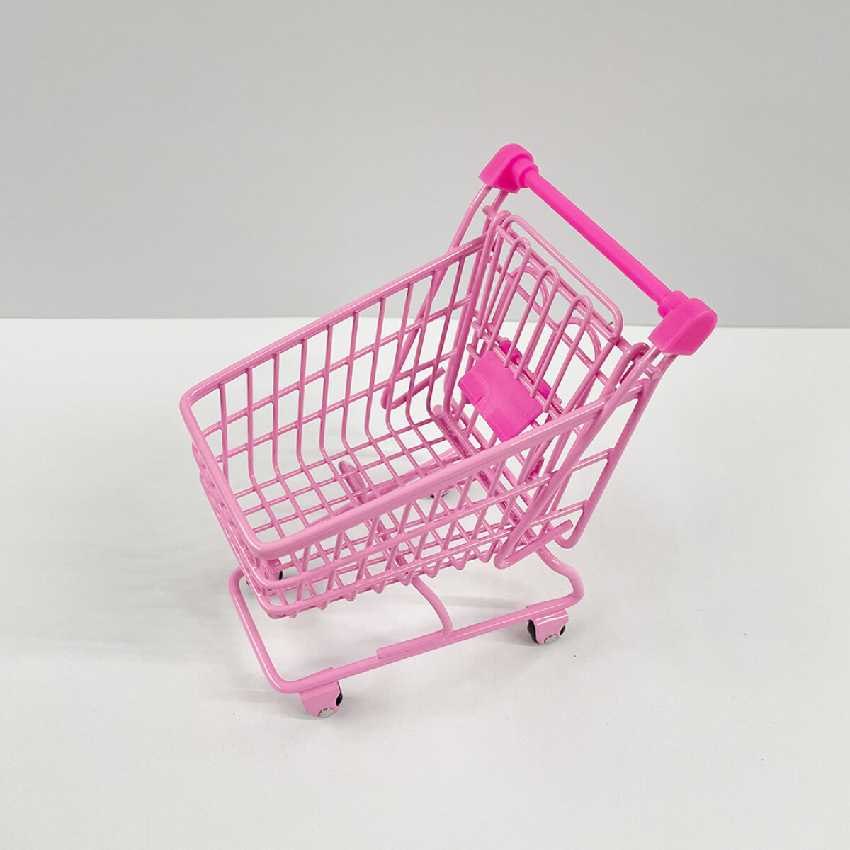 Carrito de compras rosa oscuro 