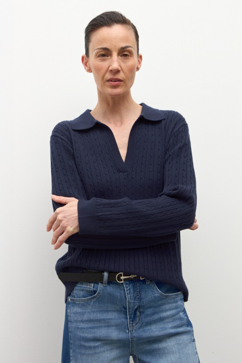 Sweater cuello polo con estructuras azul marino