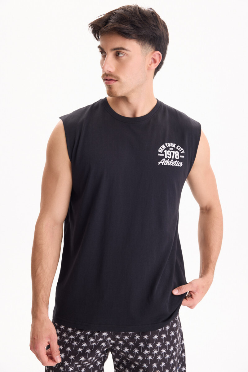 Remera Avenue Negro