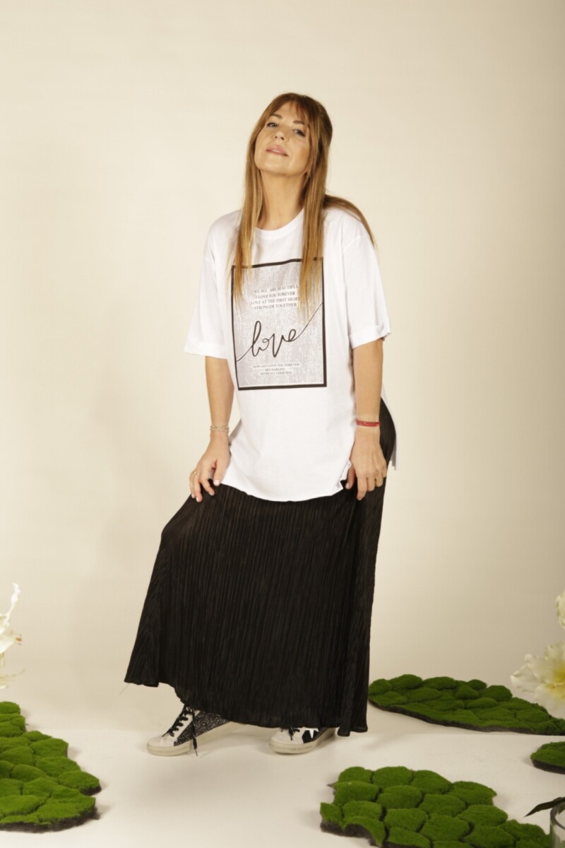 Remera love con strass - Blanco 