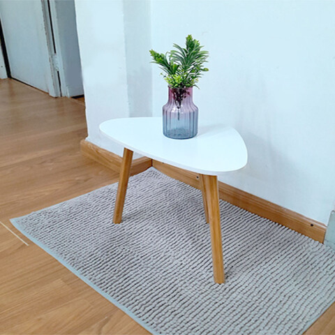Mesa ratona de madera blanca estilo nórdico 40x46x30cm Mesa Ratona De Madera Blanca Estilo Nórdico 40x46x30cm