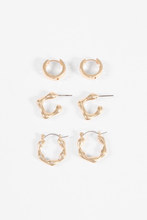 Set de aros con texturas y formas dorado