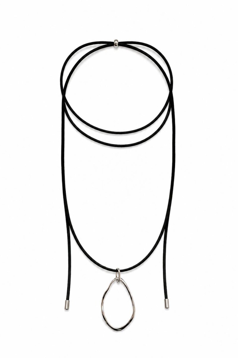 Collar cordón colgante de acero plateado