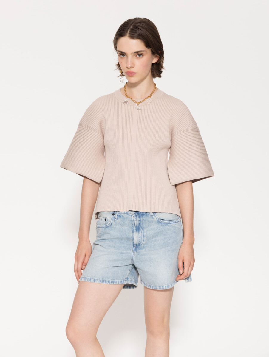 SHORT CHERRY DENIM 