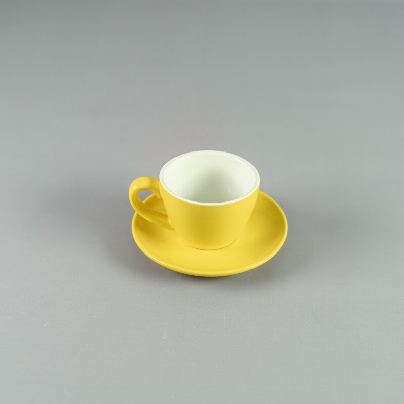 Taza de Te 160ml c/plato 14cm Amarillo Choosing Taza de Te 160ml c/plato 14cm Amarillo Choosing