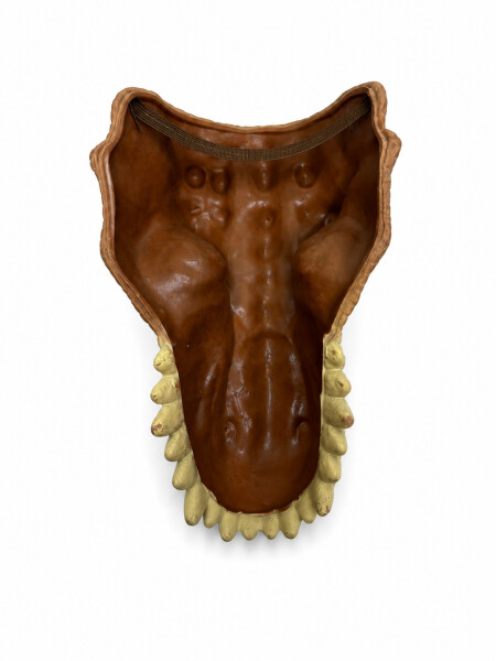 MASCARA DINO MARRON