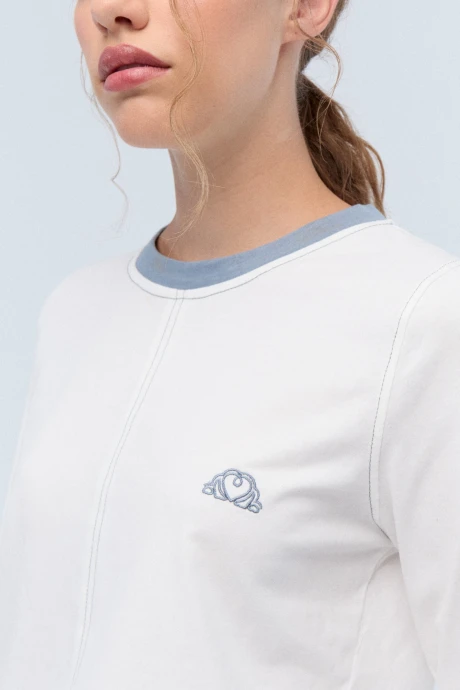 Remera Rosmora Crudo