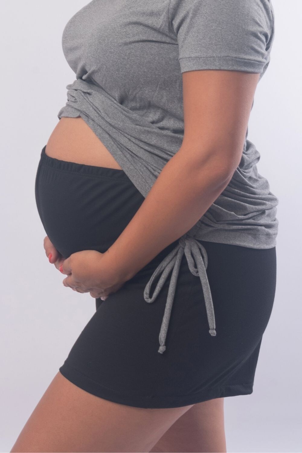 Short Maternal Ivana Negro